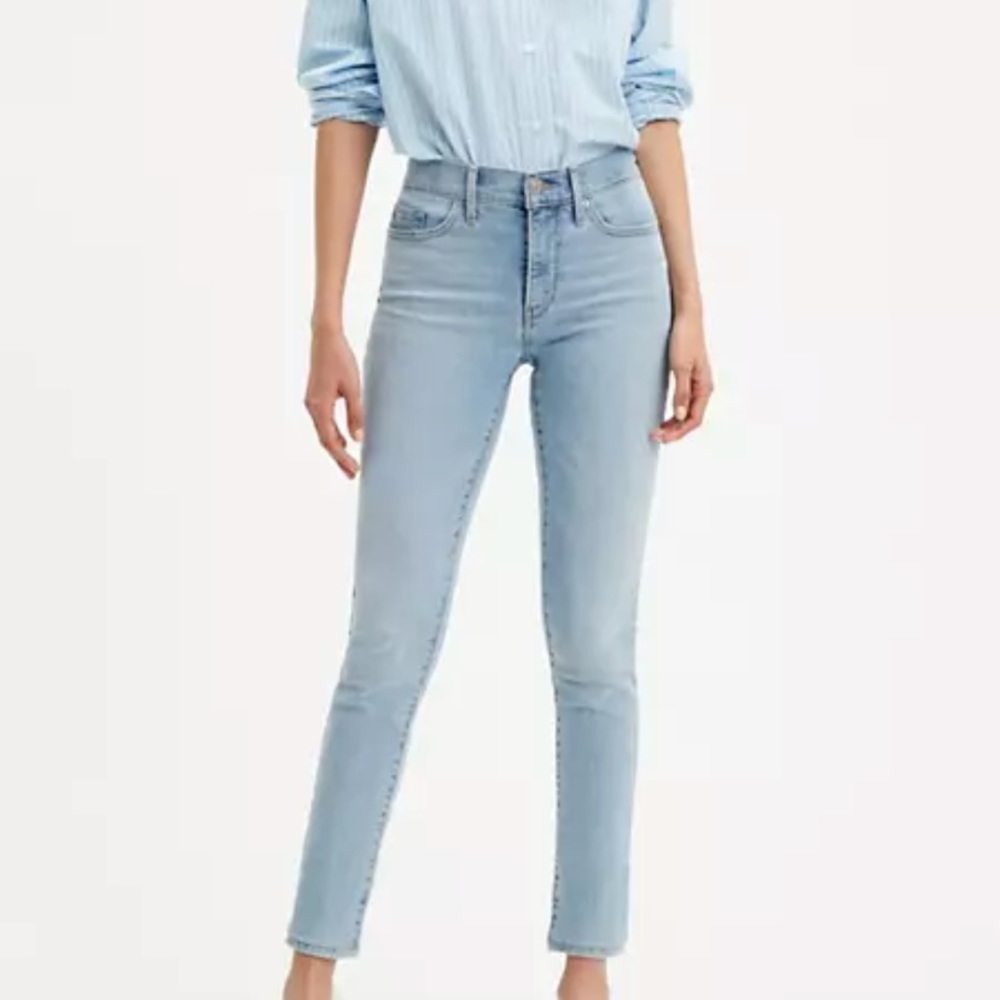Levi 311 Skinny Jeans Light Wash SZ 32